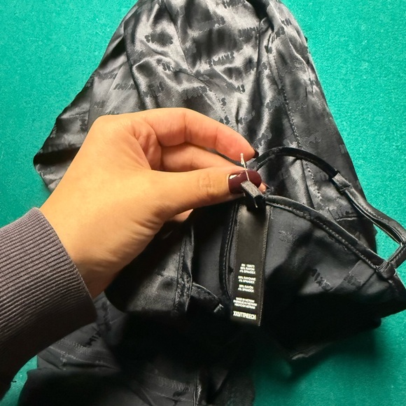 SKIMS 
Jacquard Lace Long Slip Dress - Picture 5 of 5